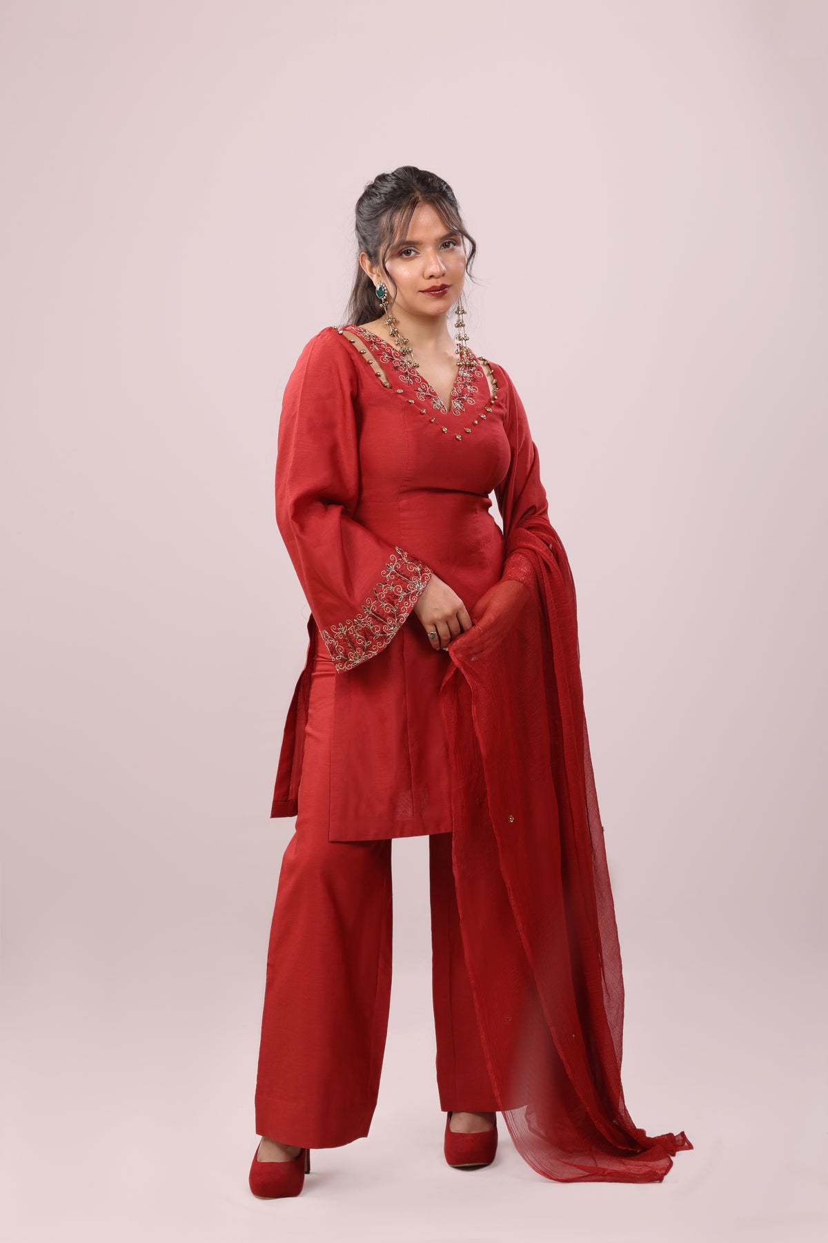Lal pari